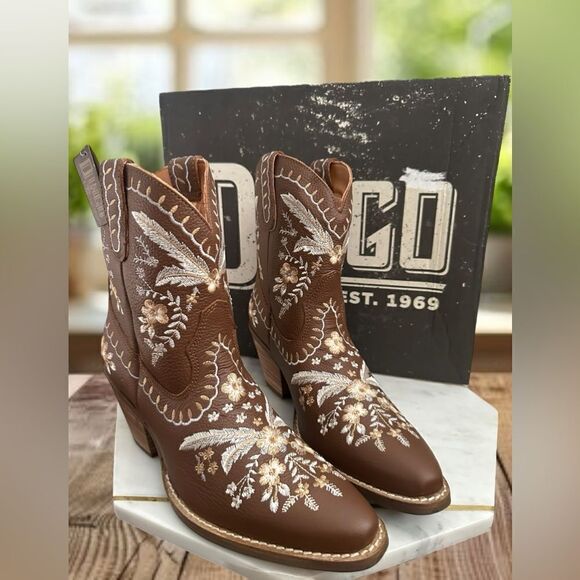 DINGO Leather Floral Embroidered Cowgirl boots Size 8 - Picture 16 of 16